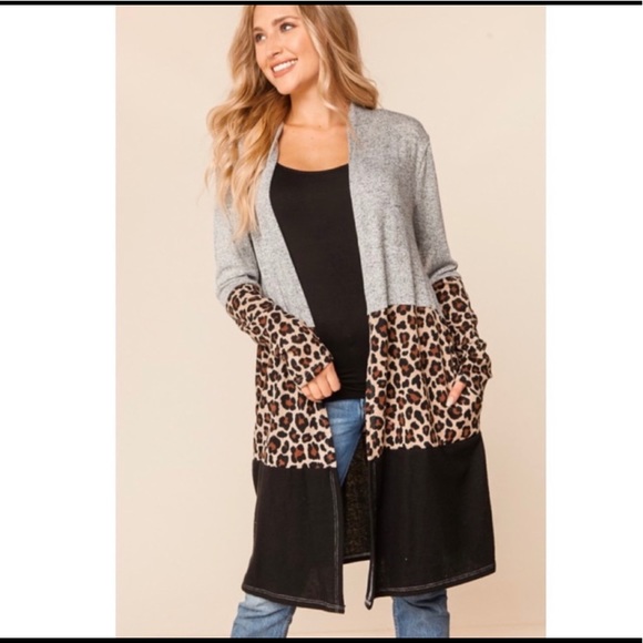 New! Clearance 💞Soft Leopard ColorBlock Long Sleeve Cardigan Sweater W/ Pockets - Picture 2 of 3